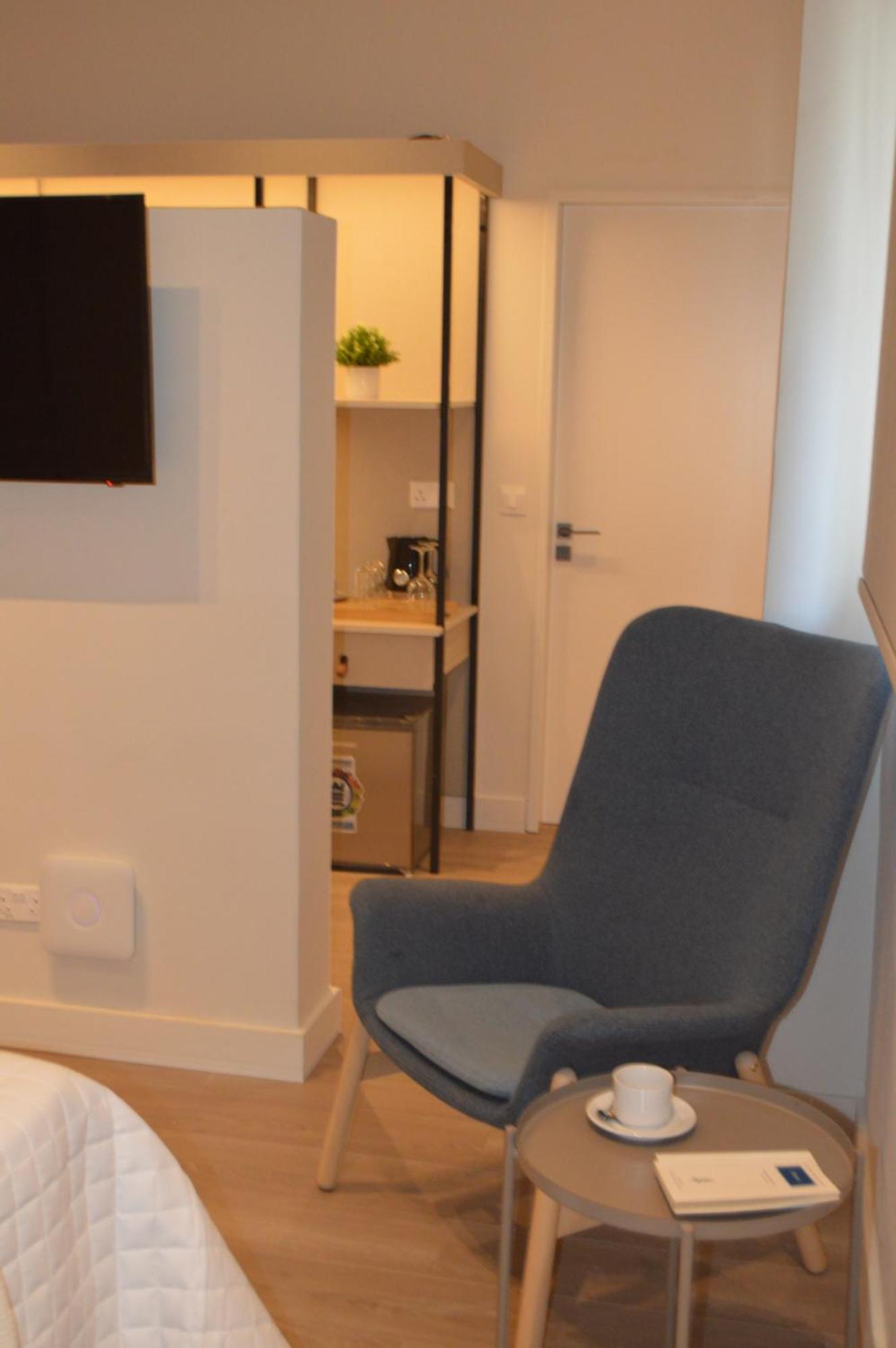 Leondiana Boutique Hotel ラルナカ エクステリア 写真